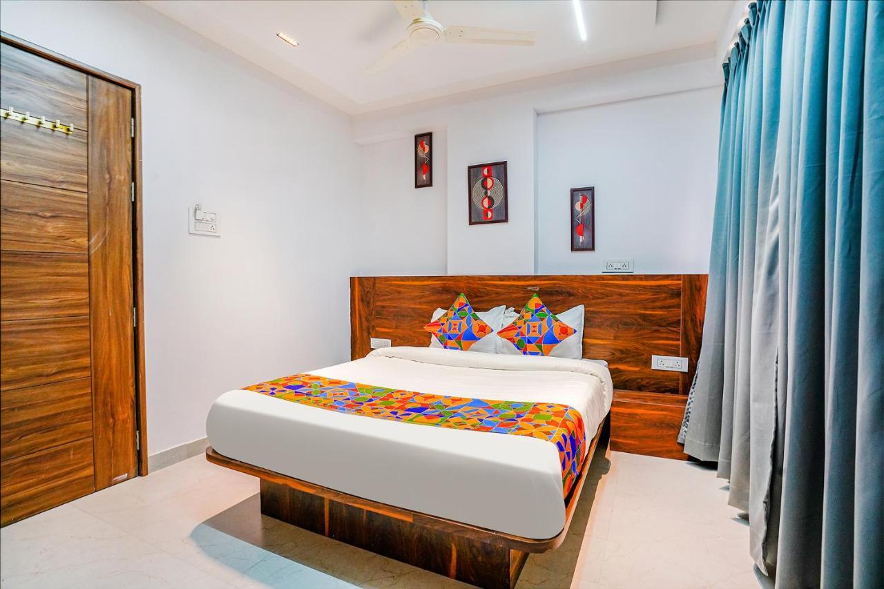Fabhotel Crystal Inn - Nr Suvarndeep Chowk Pimpri-Chinchwad Exterior foto